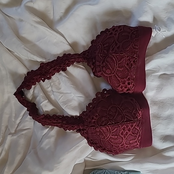 Set of 2 Bralettes - Picture 2 of 3